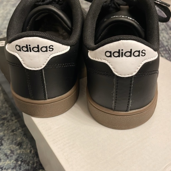 Baseline Adidas - Picture 4 of 4